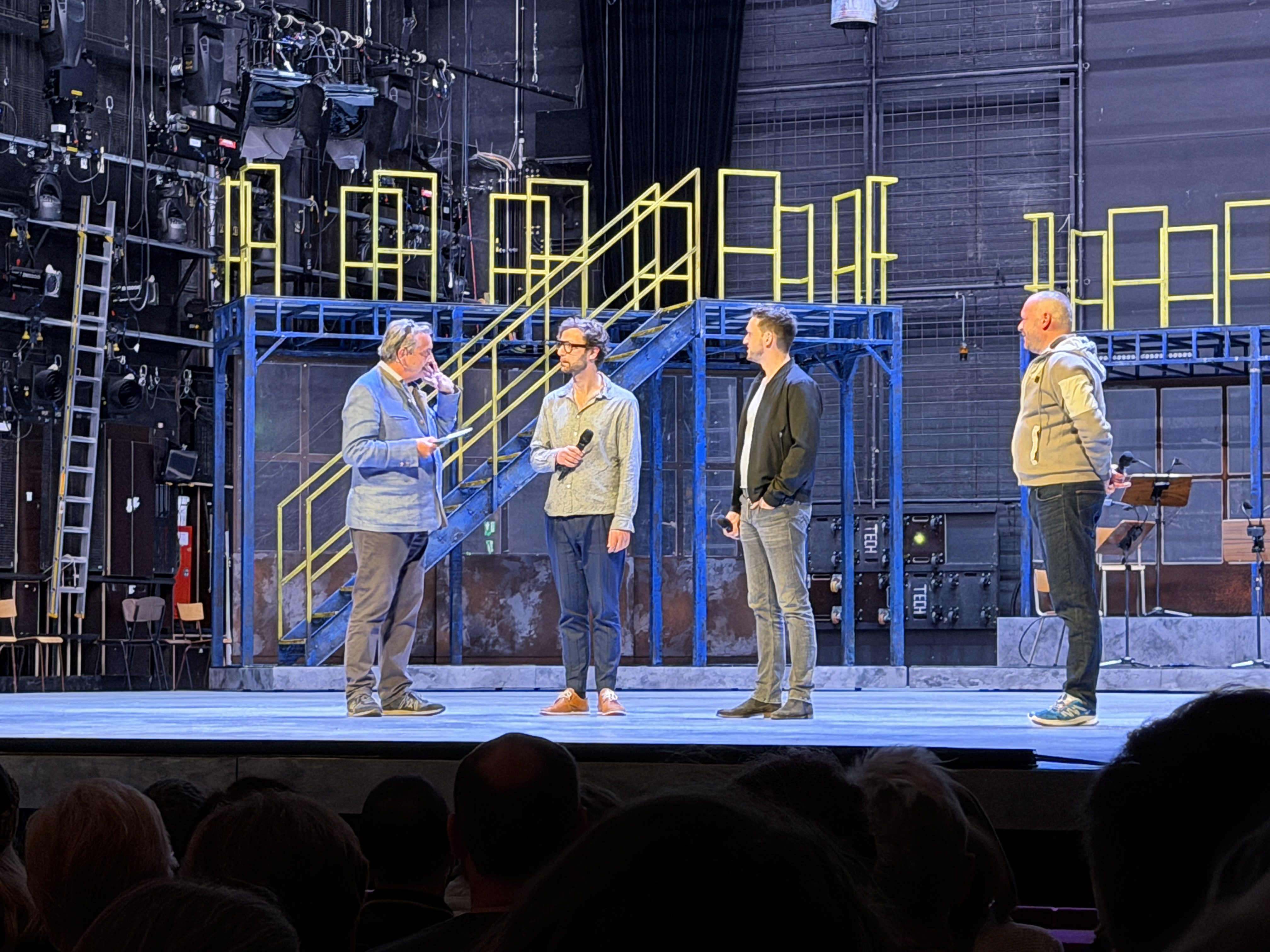 Während des Premierenfiebers zu Rock to Heaven