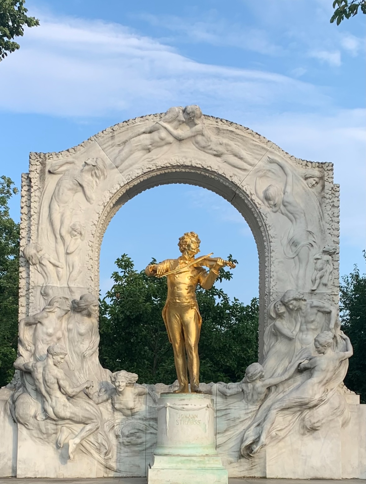 Bild des Johann-Strauss-Denkmals im Wiener Stadtpark
